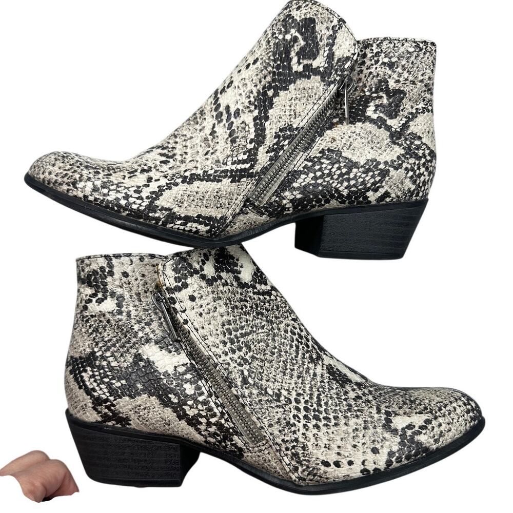 UNIONBAY Trista 2 Ankle Boots Faux Leather Snakeskin Block Heel 8M